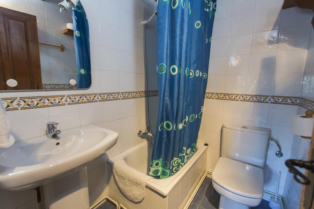 Villanueva de Pria Apartamentos Rurales Playa Del Canal מראה חיצוני תמונה