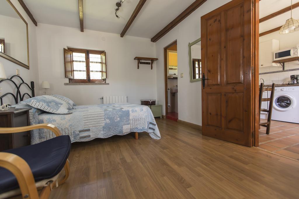 Villanueva de Pria Apartamentos Rurales Playa Del Canal מראה חיצוני תמונה
