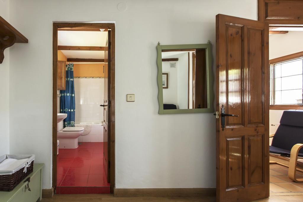 Villanueva de Pria Apartamentos Rurales Playa Del Canal מראה חיצוני תמונה