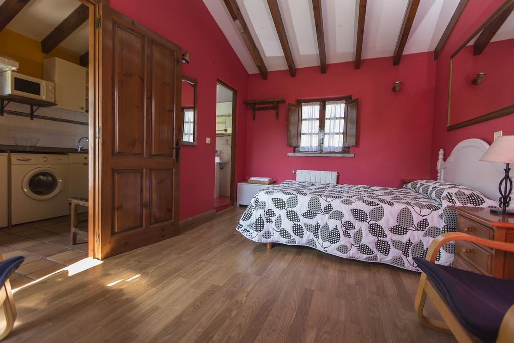 Villanueva de Pria Apartamentos Rurales Playa Del Canal מראה חיצוני תמונה